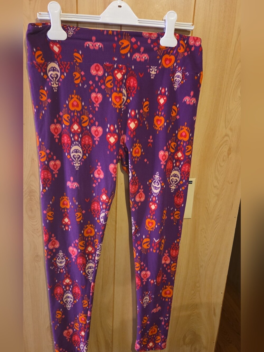 Lularoe TC Tall & Curvy Leggings